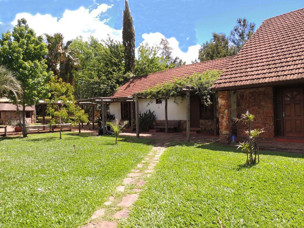Casa De Piedra Hotell Termas del Daymán Rom bilde