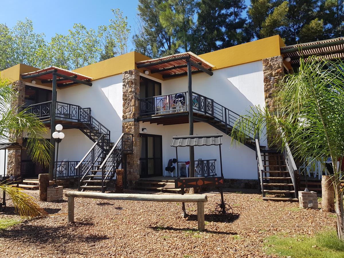 Casa De Piedra Hotell Termas del Daymán Eksteriør bilde